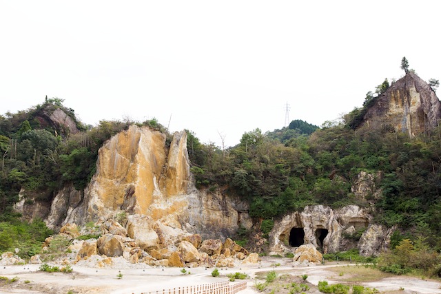 泉山磁石場