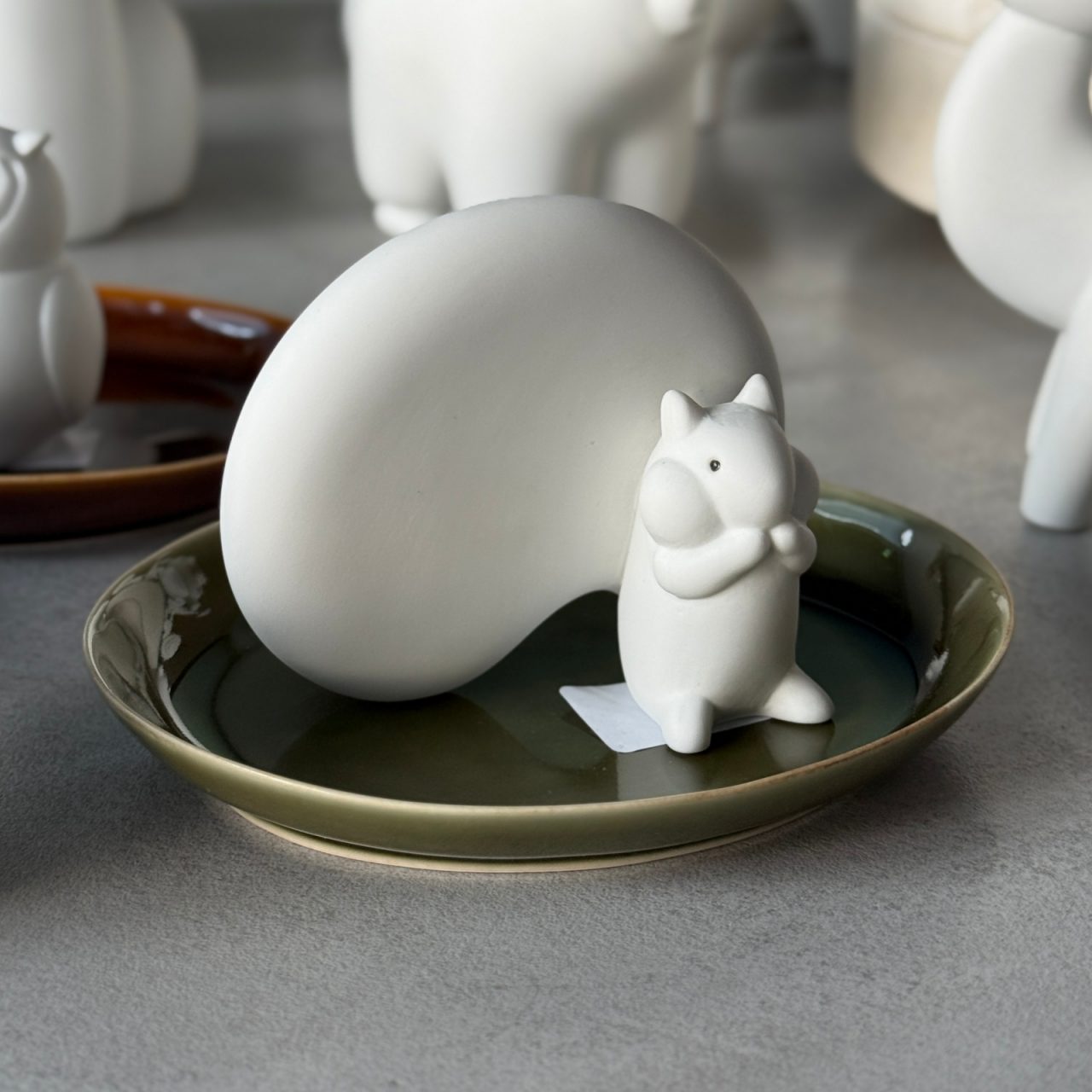 OKIMONO -白磁のどうぶつえん -